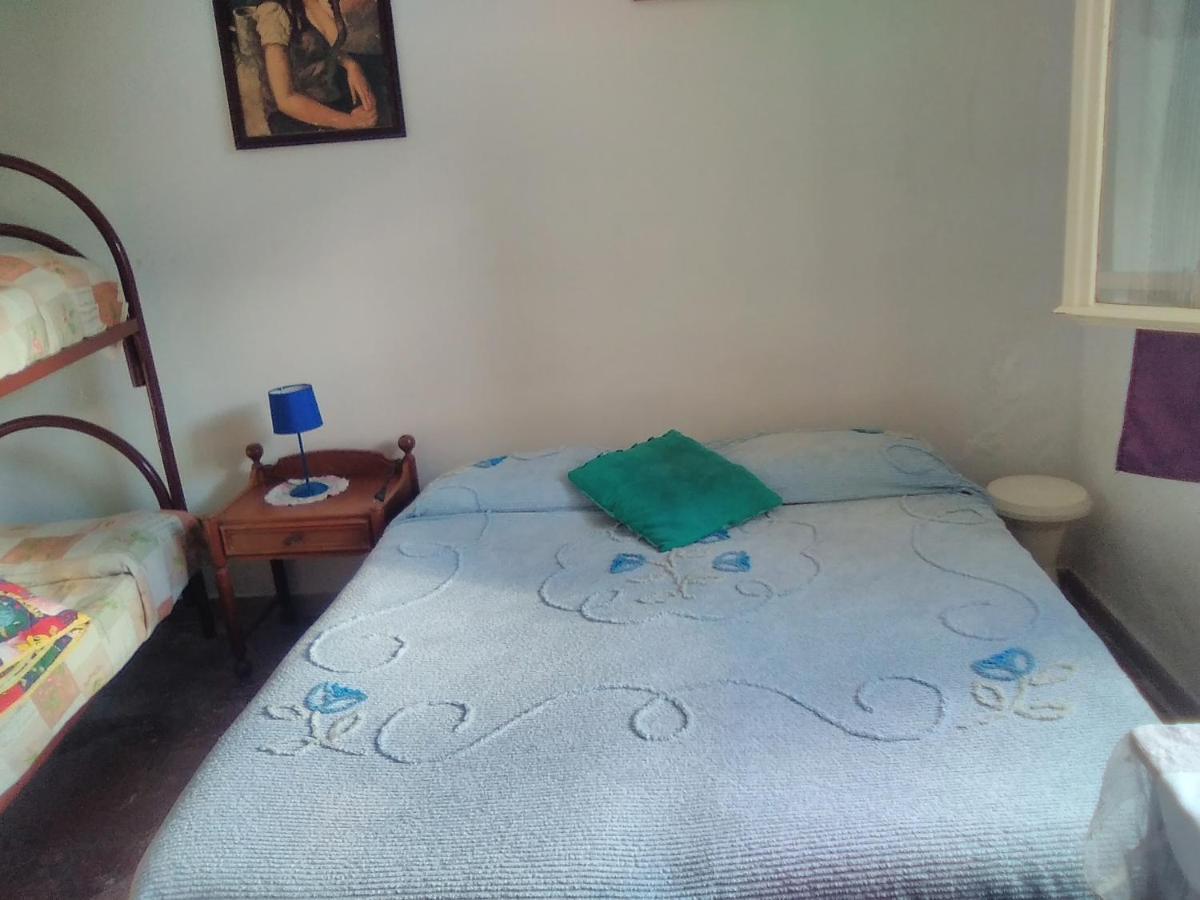 Room In Guest Room - Single Room With Shared Bathroom Taormina Dış mekan fotoğraf